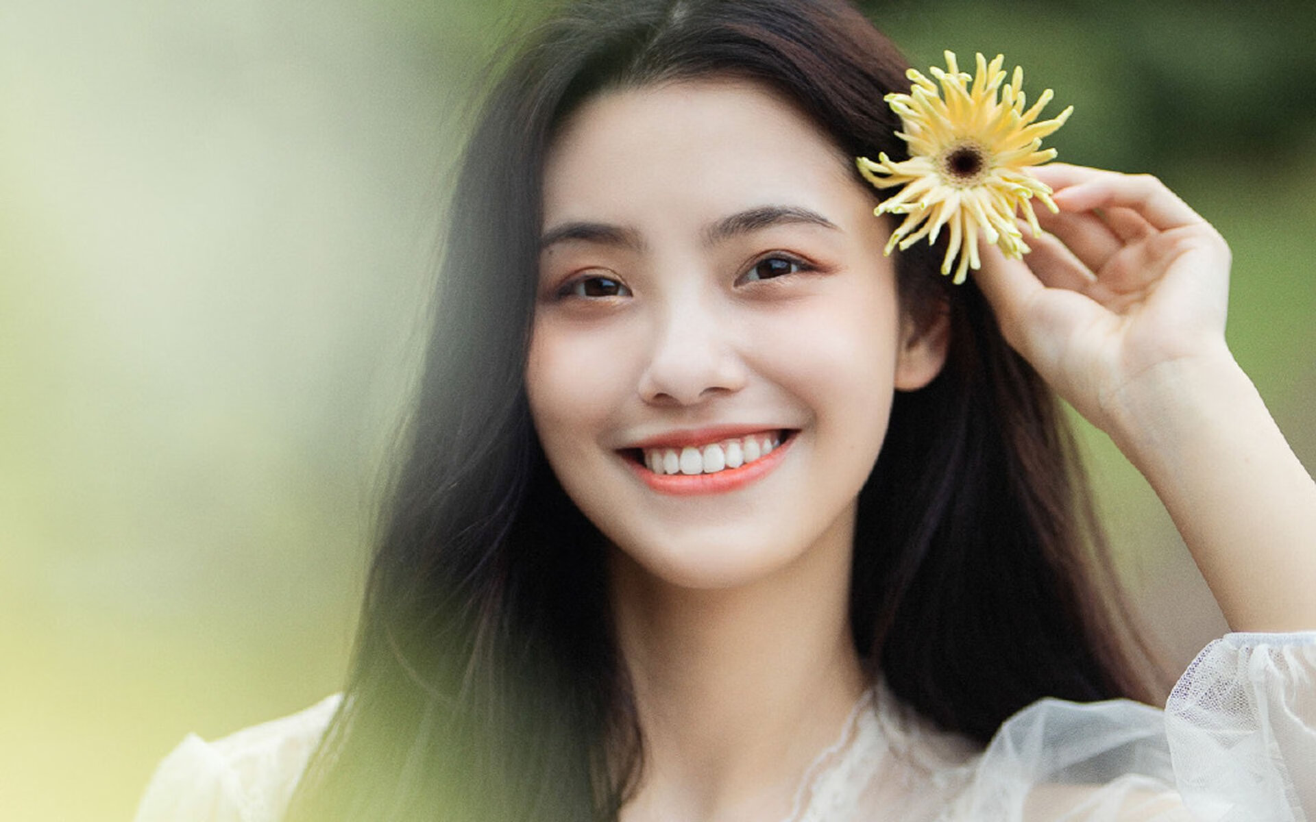 奥运村设施建设保障运动员生活，运动员居住的奥运村中将使用800多万个