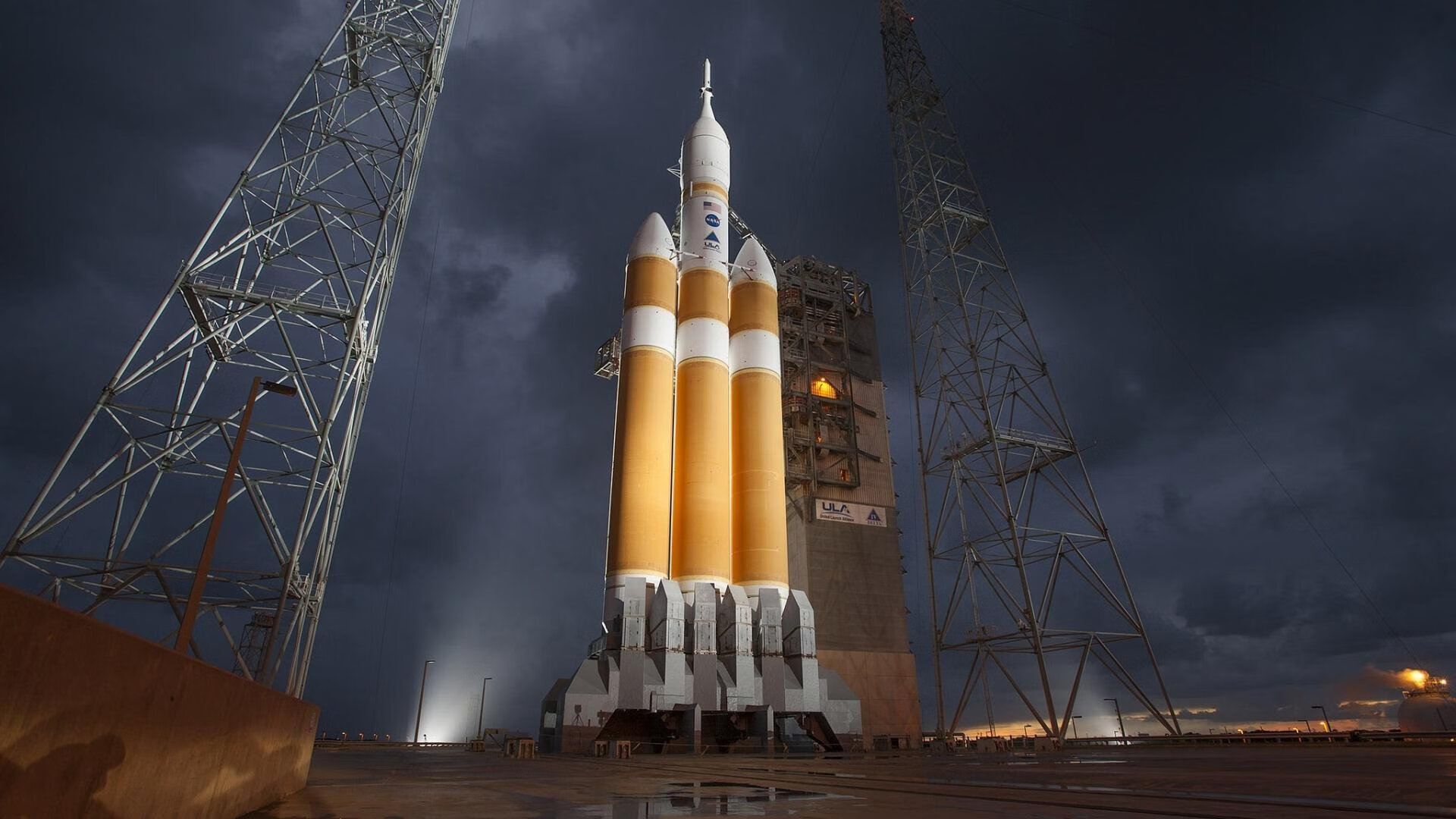 爱游戏娱乐网址-巴黎圣日耳曼再次夺冠，法甲霸主地位稳固