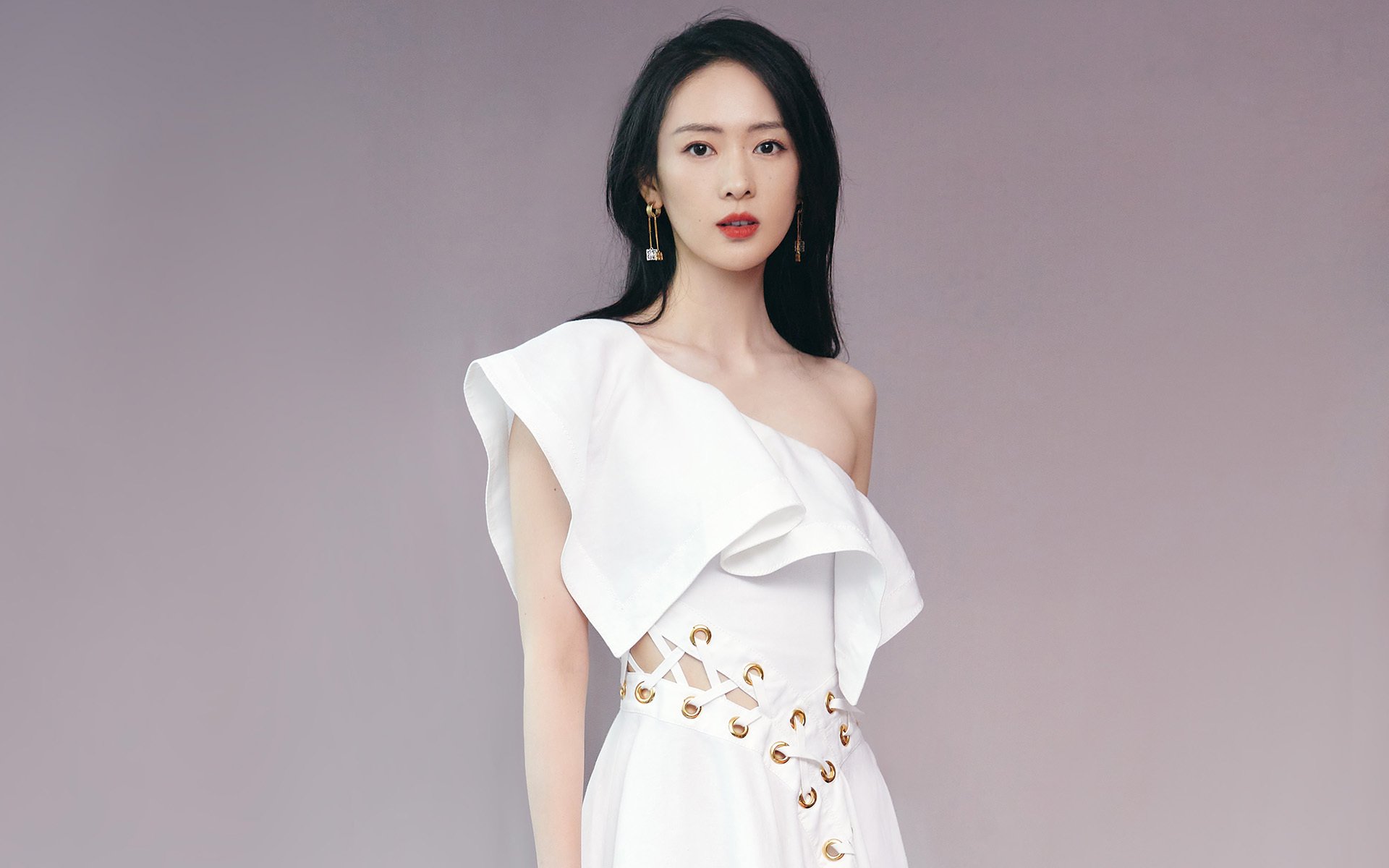 爱游戏平台-西甲传奇再临：精彩瞬间，永恒记忆！，西甲传奇后卫