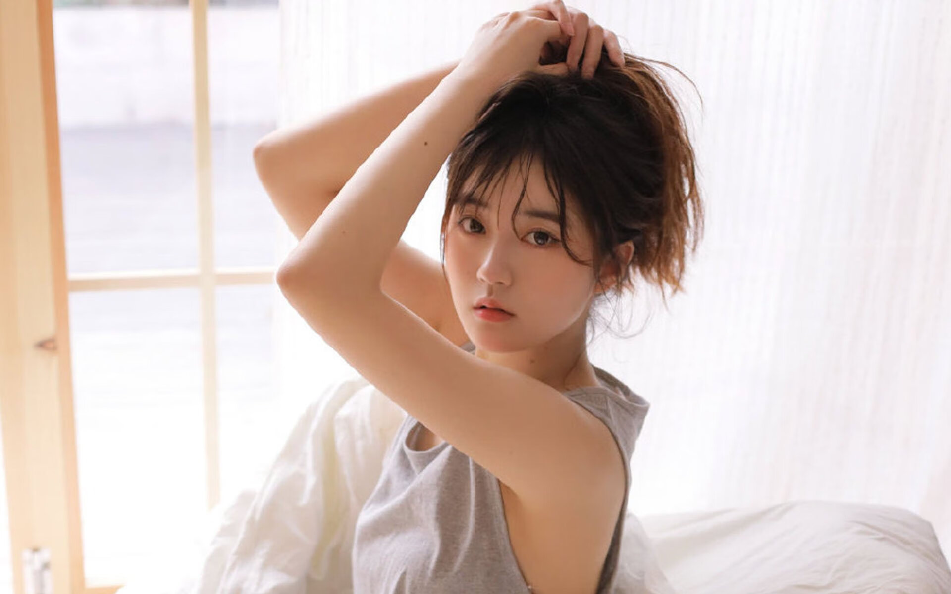 鹈鹕球员社交平台分享训练成果引发好评，鹈鹕球队